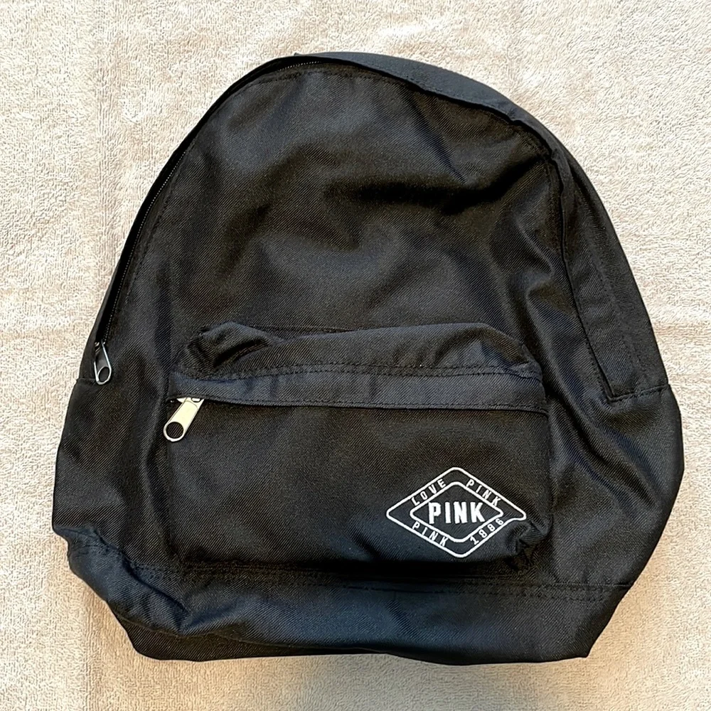 NWOT: PINK Backpack - Picture 1 of 4